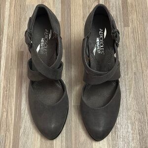Aerosoles Postage New Women's Gray Cross Strap Heeled Shoes